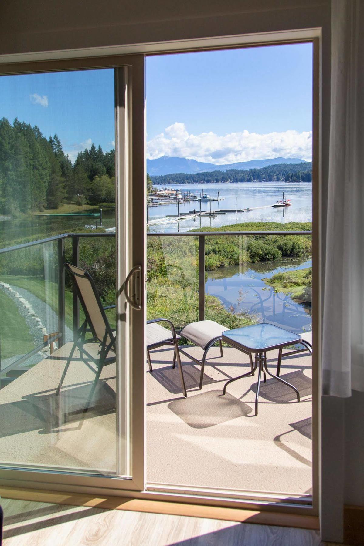 Sproat Lake Landing Resort Great Central Zewnętrze zdjęcie